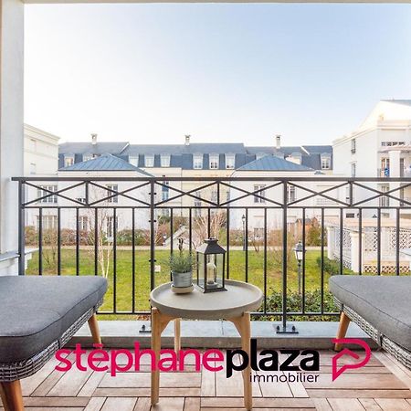 Plaza Scandinave 04 Serris Exterior photo